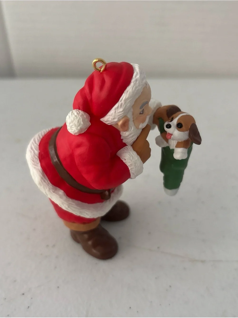 Hallmark Keepsake New Christmas Friend 1998 Santa Hushing Puppy Ornament MIB